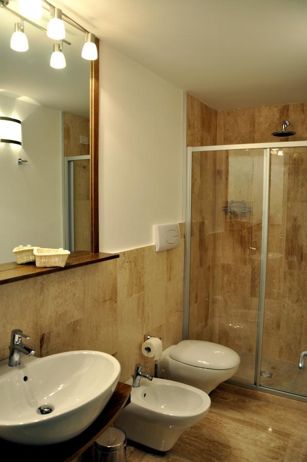 Gil'S Hotel Olbia Bagian luar foto